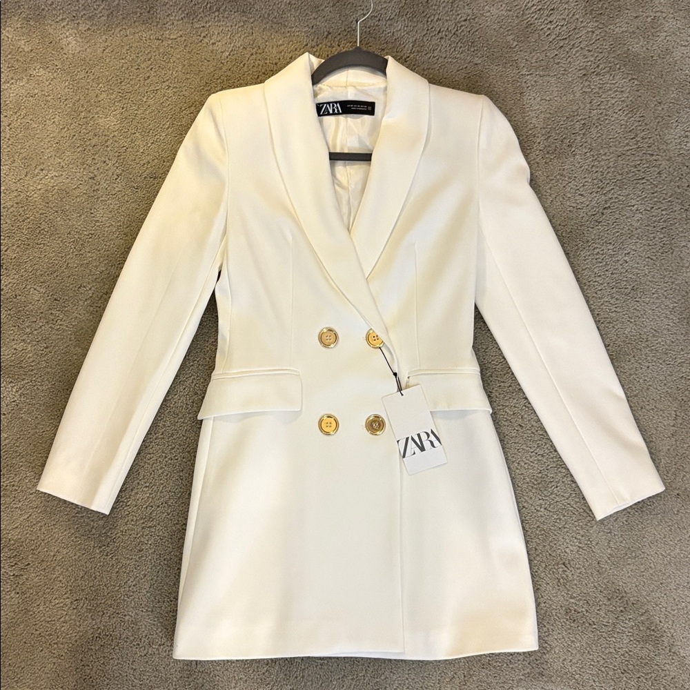 Zara Cream Blazer with Gold Accents